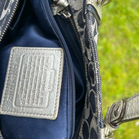 Coach INDIGO Denim Tote w/Signature "C" - Picture 6 of 12